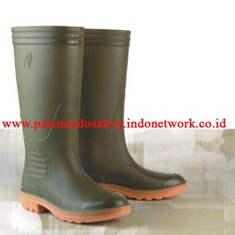 Sepatu boot AP Type : 9506 GR