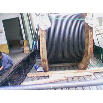 Kabel Metal Indonesia NYAF Hitam 150sqmm