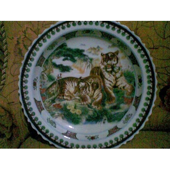 Piring Antik 12