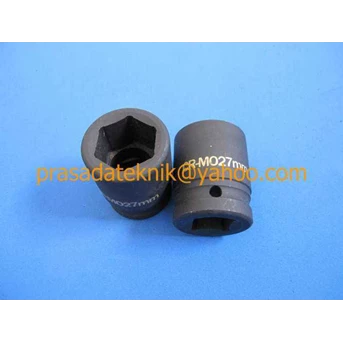 Impact socket