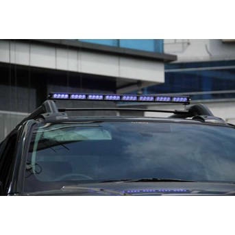 Strobe Light Bar LED blue light Aksesoris ( Accessories) for Double Cabin by Navara