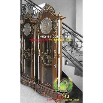 ALMARI JAM HIAS MAWAR
