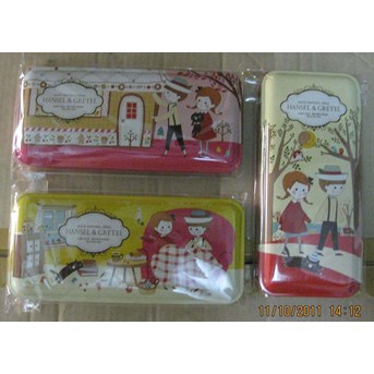 Pencil Case Kaleng Hansel & Greetel