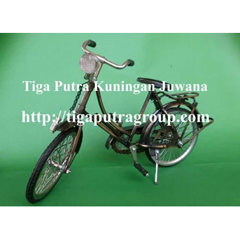 Miniatur Sepeda Onthel