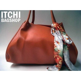 Lola Bags