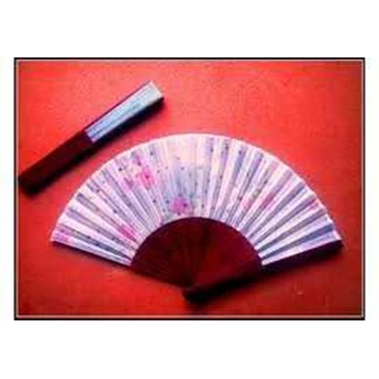 Kipas jepang warna