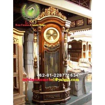 ALMARI JAM HIAS UKIR