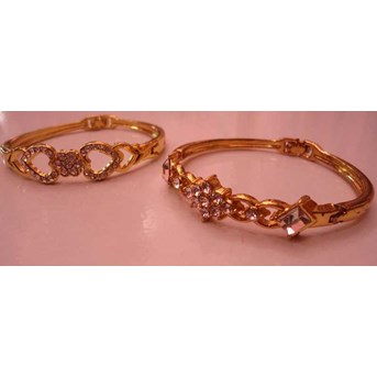 Gelang Titanium Warna Emas
