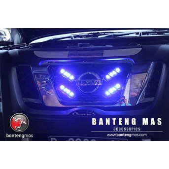 Strobe Light Inside Grill for All Car ( universal)
