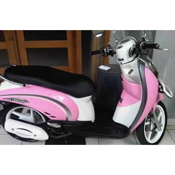 Honda - SCOOPY ( 2011)