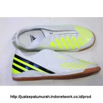 Sepatu Futsal Adidas Absulado Putih-Hijau ( UK 39-43)