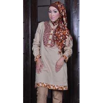 Tunik Mirzani - Naslani