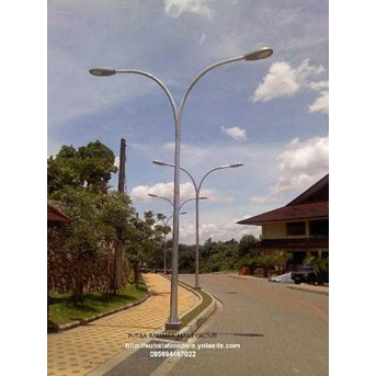 tiang pju