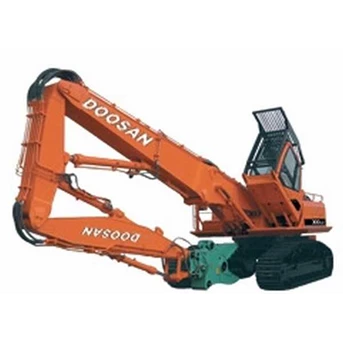 Doosan 500 Excavator