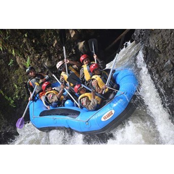 Rafting.