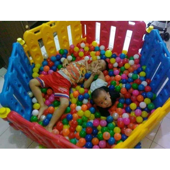 MANDI BOLA