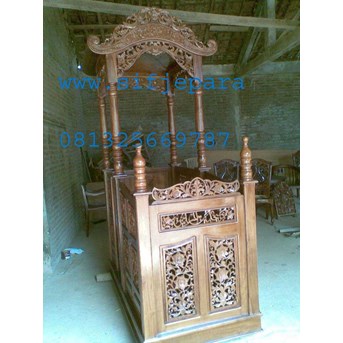 mimbar masjid new ukiran jepara ( sentra industri furniture jepara) 081325669787