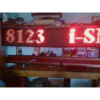 Running Text Outdoor