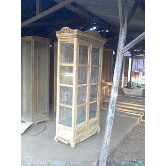 Almari Pajangan kaca