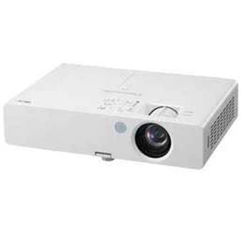 projector panasonic PTLB1