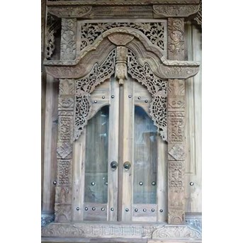 gebyok pintu rumah