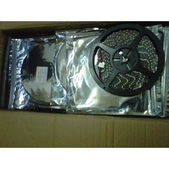 Lampu LED Strip CUci GUdang