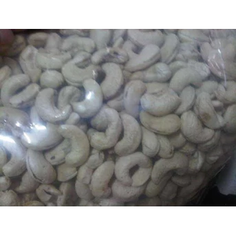 KACANG MENTE / CASHEW KERNEL