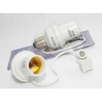 Fitting Lampu Sensor Matahari