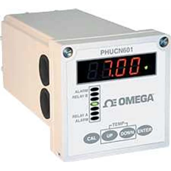 OMEGA pH, ORP and Conductivity Controller and Transmitter PHUCN601, PHUCN610, PHUTX601