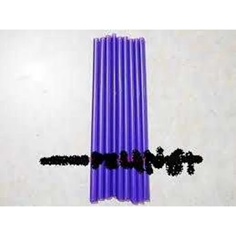 Straw Ungu