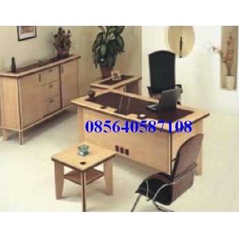 MEJA KANTOR