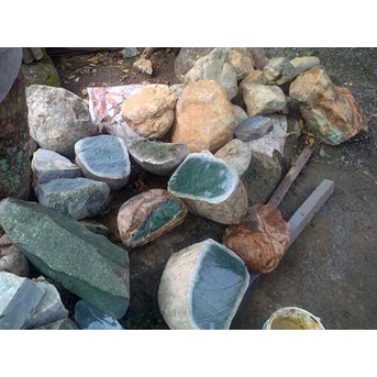 DIJUAL, FOR SALE JADE / NEPHRITE JADE / INDONESIAN JADE, ORIGINAL INDONESIA, READY STOCK. THE PRICE INCLUDING FREIGHT TO CHINA AND THE OTHER COUNTRY
