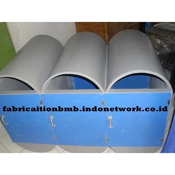 tempat sampah unik | tempat sampah fiberglass | tempat sampah fiber pilah tiga | bak sampah fiber