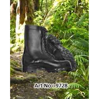 Military boots | Harvik Art No. 9728