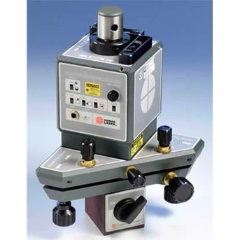 L-740 Ultra-Precision Leveling Lasers