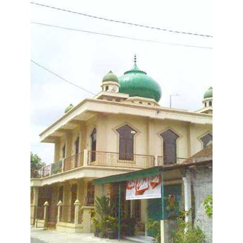 kubah masjid hijau di SMA Saraswati