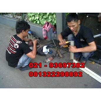 Bongkar pasang rolling door termurah 081297259100 Jakarta, bogor, depok, tangerang, bekasi.