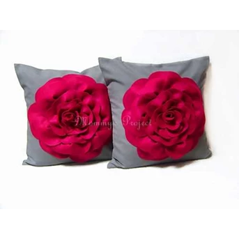 Sarung bantal kursi The blooming Rose