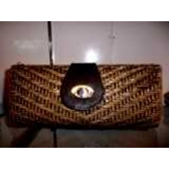Tas Dompet Anyaman