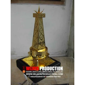 MINIATUR TUGU TABALONG