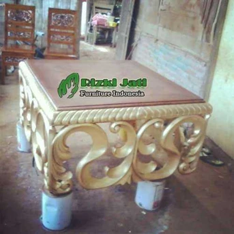 Furniture dan Jual Mebel coffe table classic furniture | meja emas exlusive l Toko Mebel Jepara l Toko Jati Jepara