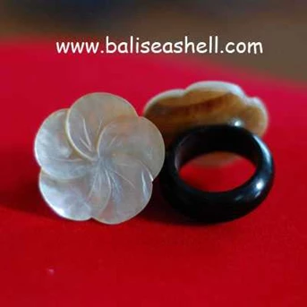 Ring Shell Art With Jewel Fashion / Model Perhiasan Cincin Kayu Kerang Bunga