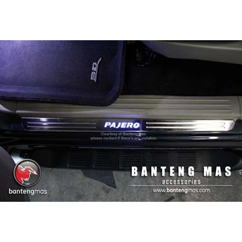 Sill Plate Pajero With Light LED Blue Colour