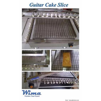Guitar Cake Slice