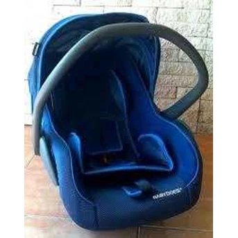 CARSEAT BABYDOES IN BLUE