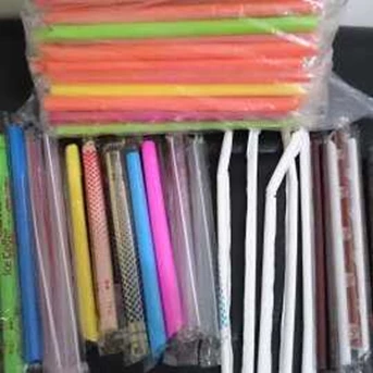 Sedotan Bubble dan Sedotan Juice
