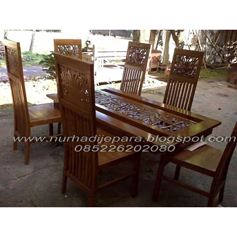 MEJA MAKAN BALERO BAMBU