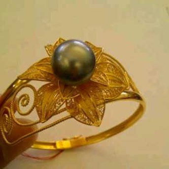 GELANG EMAS KENDARI MUTIARA