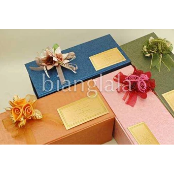 Gift Box Ekslusif Untuk Souvenir