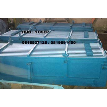 MOULDING FENCE PANEL